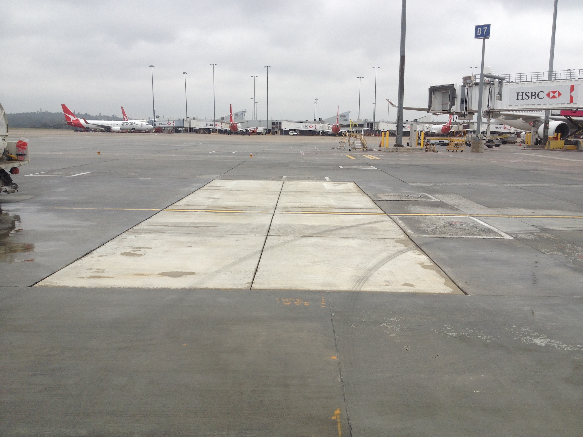airport concrete slab replacement